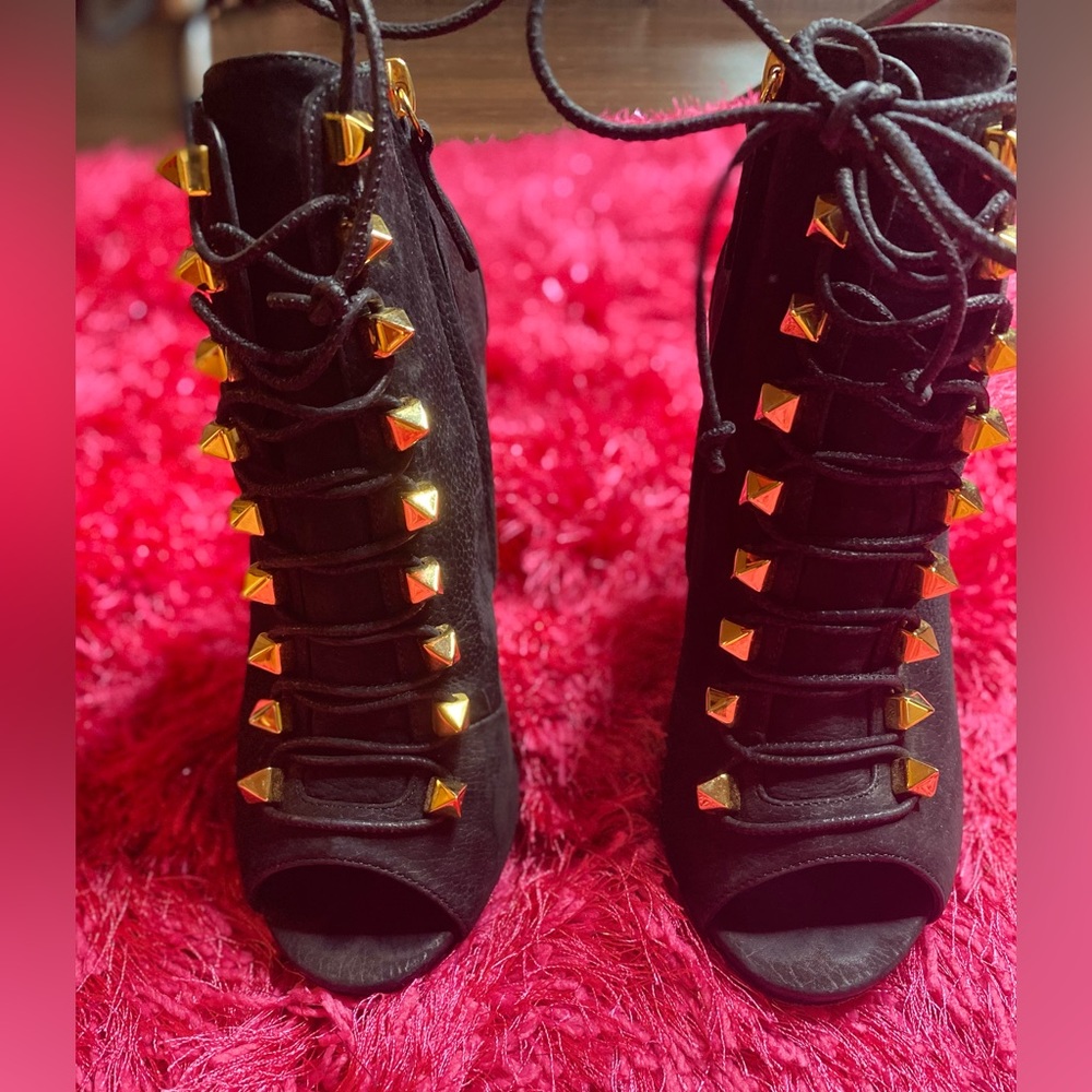 Giuseppe Black Suede booties